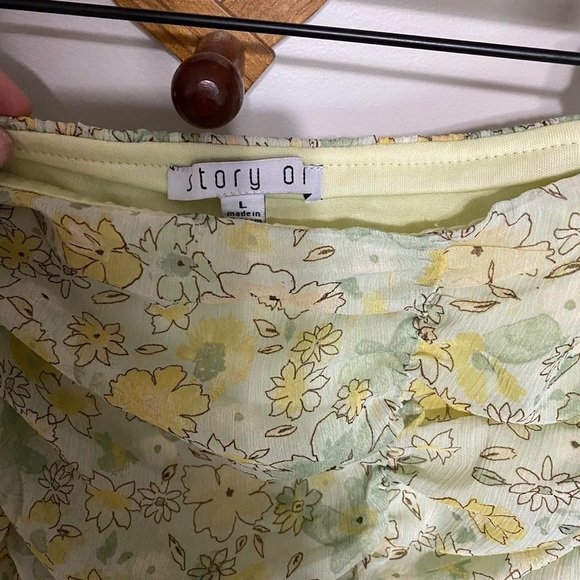 Green and Yellow Ruched Bubble Mini Skirt - Picture 4 of 4